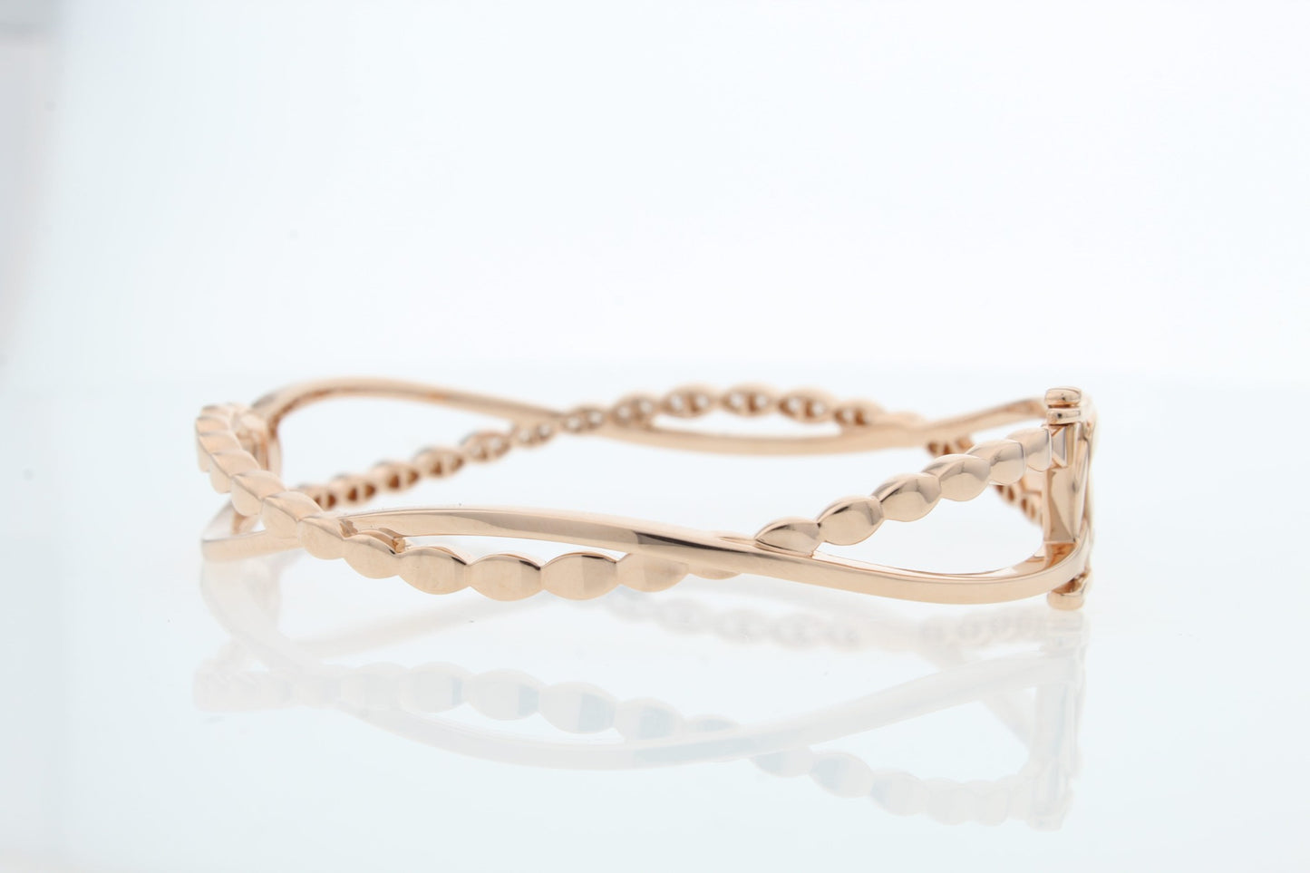 Hearts On Fire 18k Rose Gold Lorelei Floral Twist Bangle HFBLORFTW00608R-S
