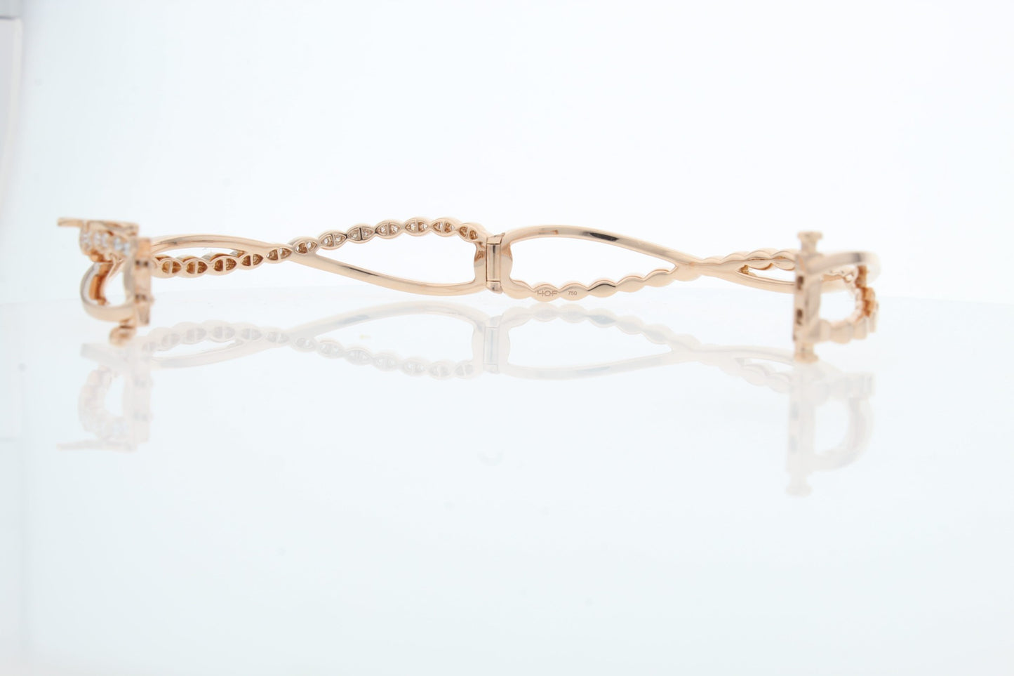 Hearts On Fire 18k Rose Gold Lorelei Floral Twist Bangle HFBLORFTW00608R-S