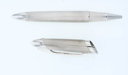 Pre-Owned Versache Stainless Steel Silver Two Piece Fountain Pen B1B88CPP60