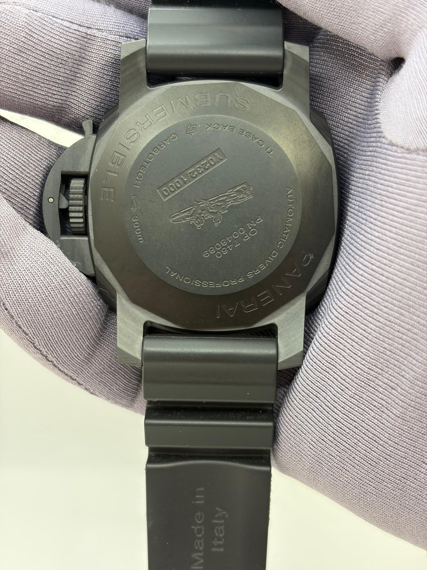 Panerai Sumberisable 42mm Automatic Carbon Fiber Black Dial Men's Watch PAM01231