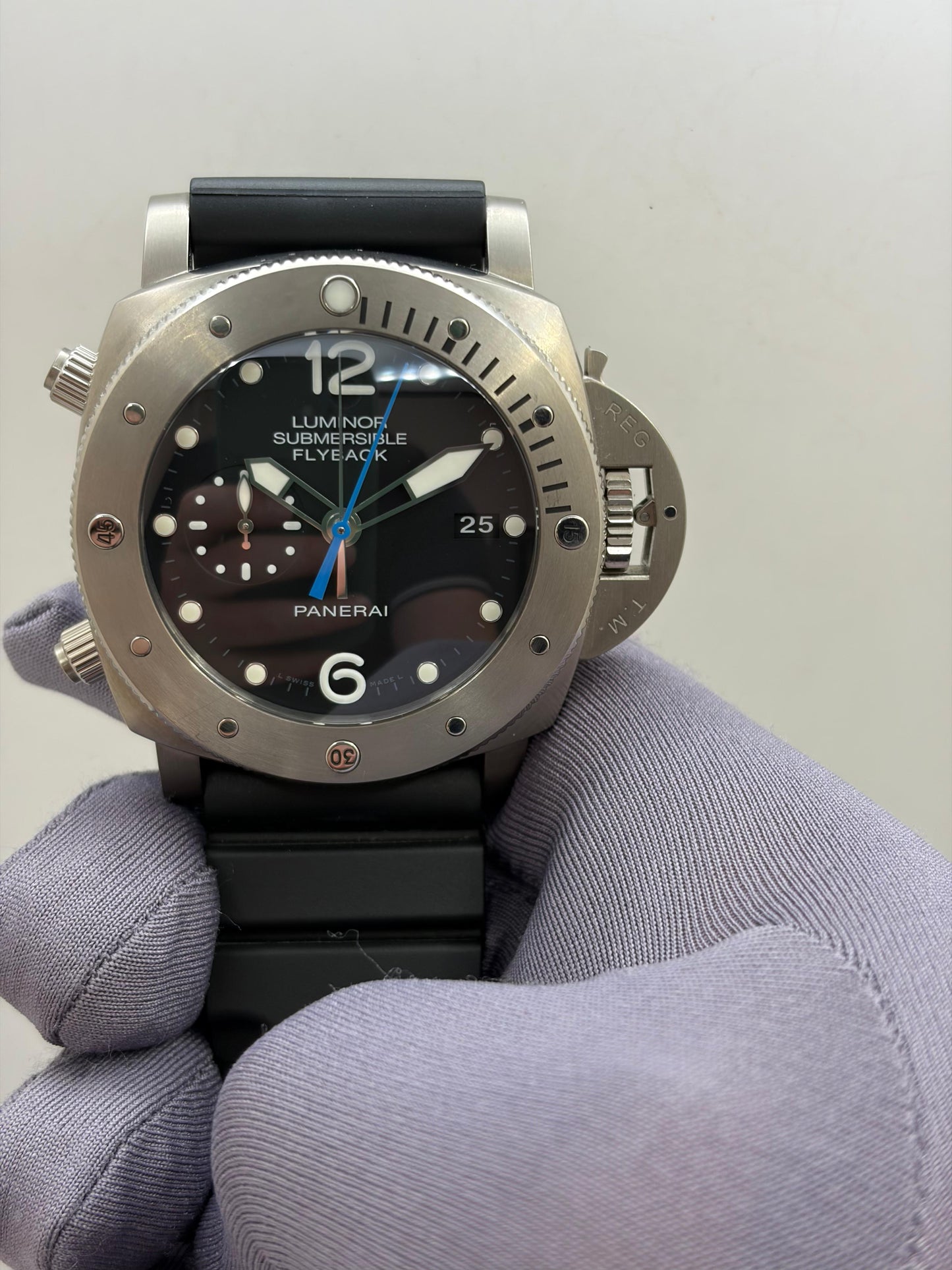Panerai Sumberisable 42mm Automatic Titanium Black Dial Men's Watch PAM00614