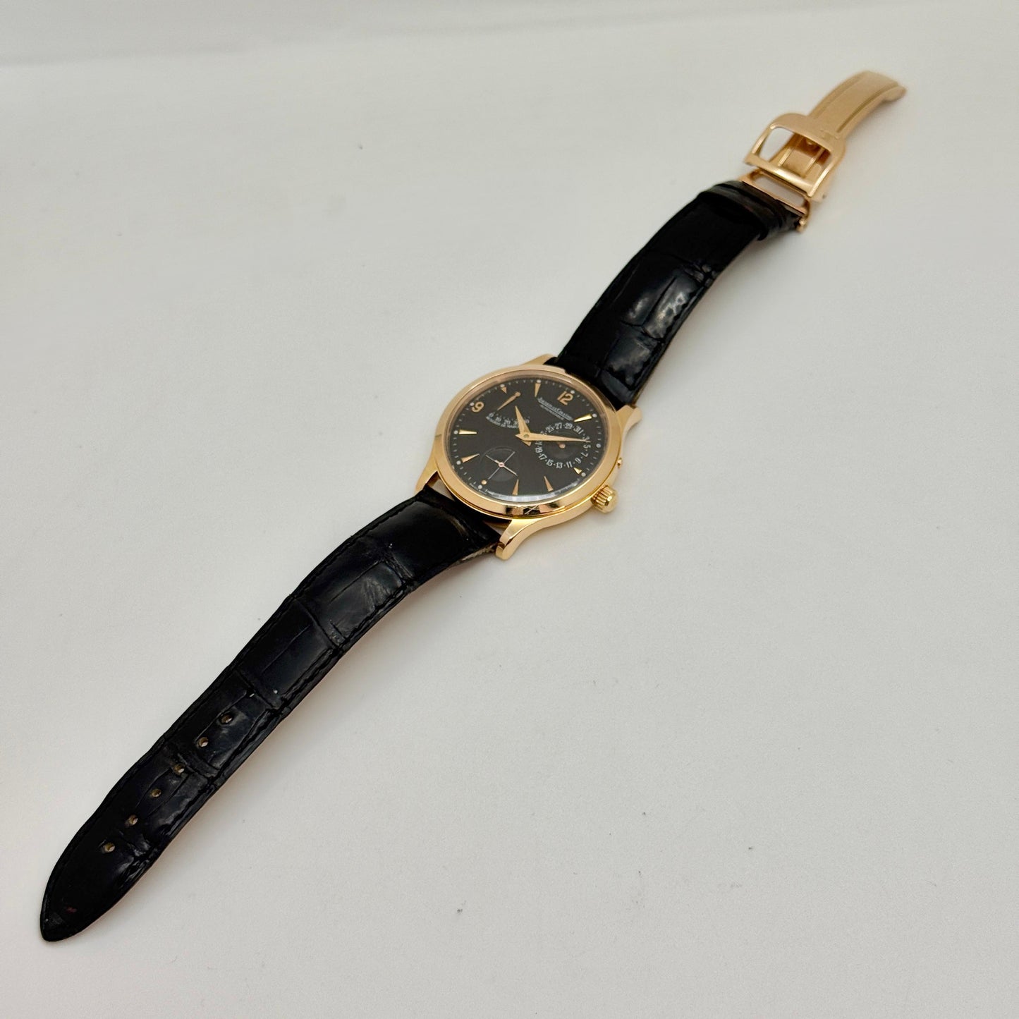Jaeger LeCoultre Master Control 37mm 18k Rose Gold Men's Watch 140.2.93.S