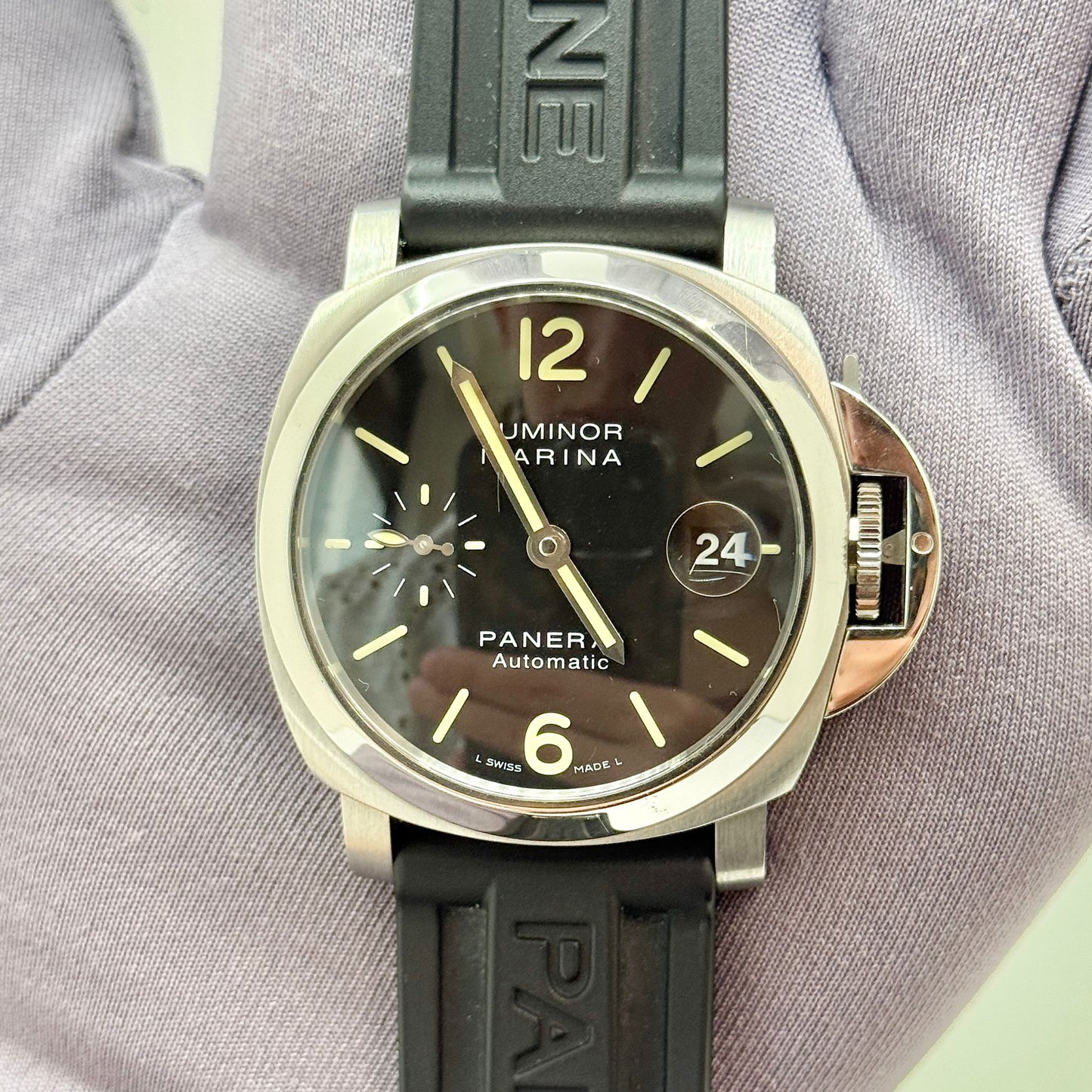Panerai Luminor Marina 40mm Automatic Black Dial Men's Watch PAM00298