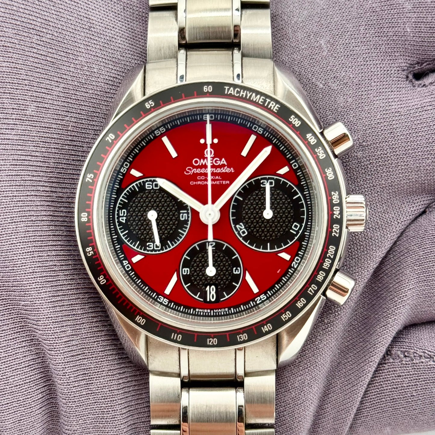 Omega Speedmaster Racing 40mm Red Dial Chrono Men's Watch 326.30.40.50.11.001