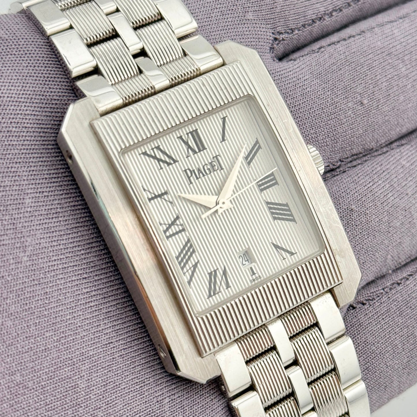 Piaget Protocole 18k White Gold 34x31mm Silver Dial Automatic Men's Watch 26100