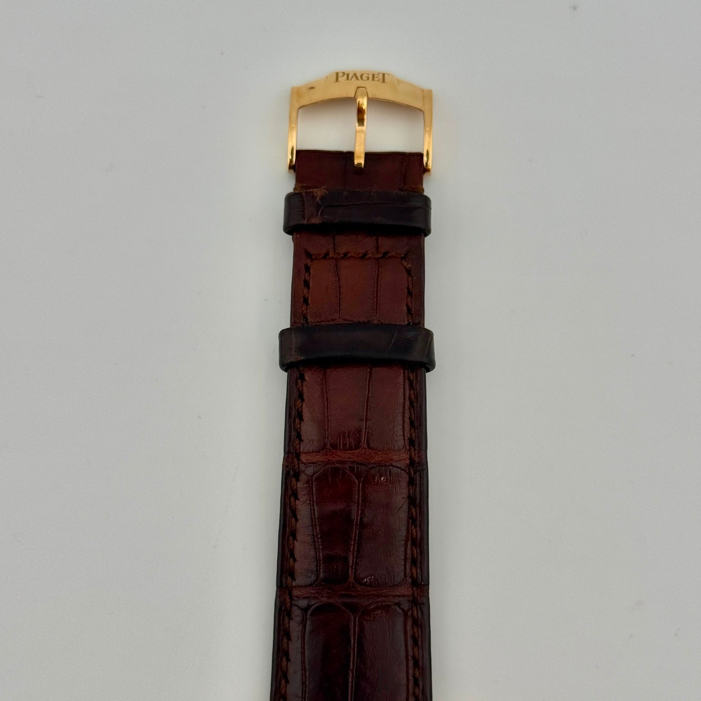 Piaget Rectangle à l'Ancienne XL 31x46mm 18K Yellow Gold Men's Watch P10076