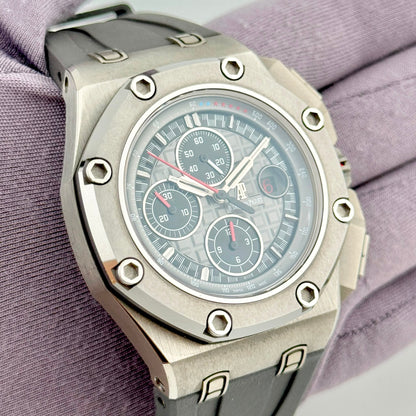 Audemars Piguet Royal Oak Off Shore 44mm Auto Men's Watch 26568IM.OO.A004CA.01