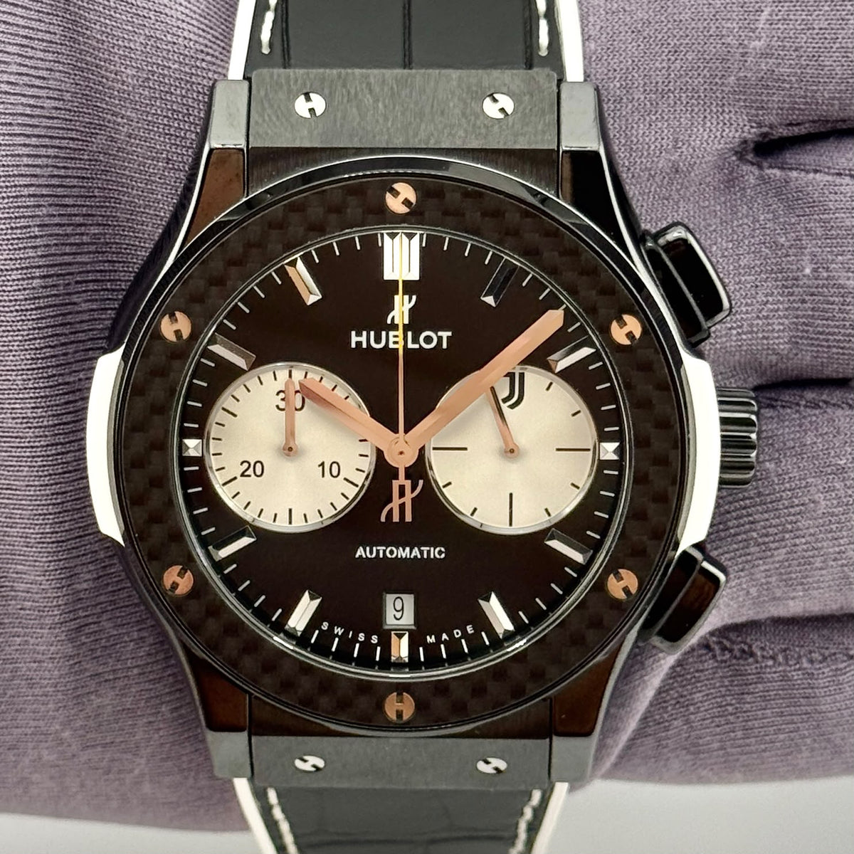 Hublot Classic Fusion Juventus 45mm Automatic Men's Watch 521.CQ.1420.LR.JUV18