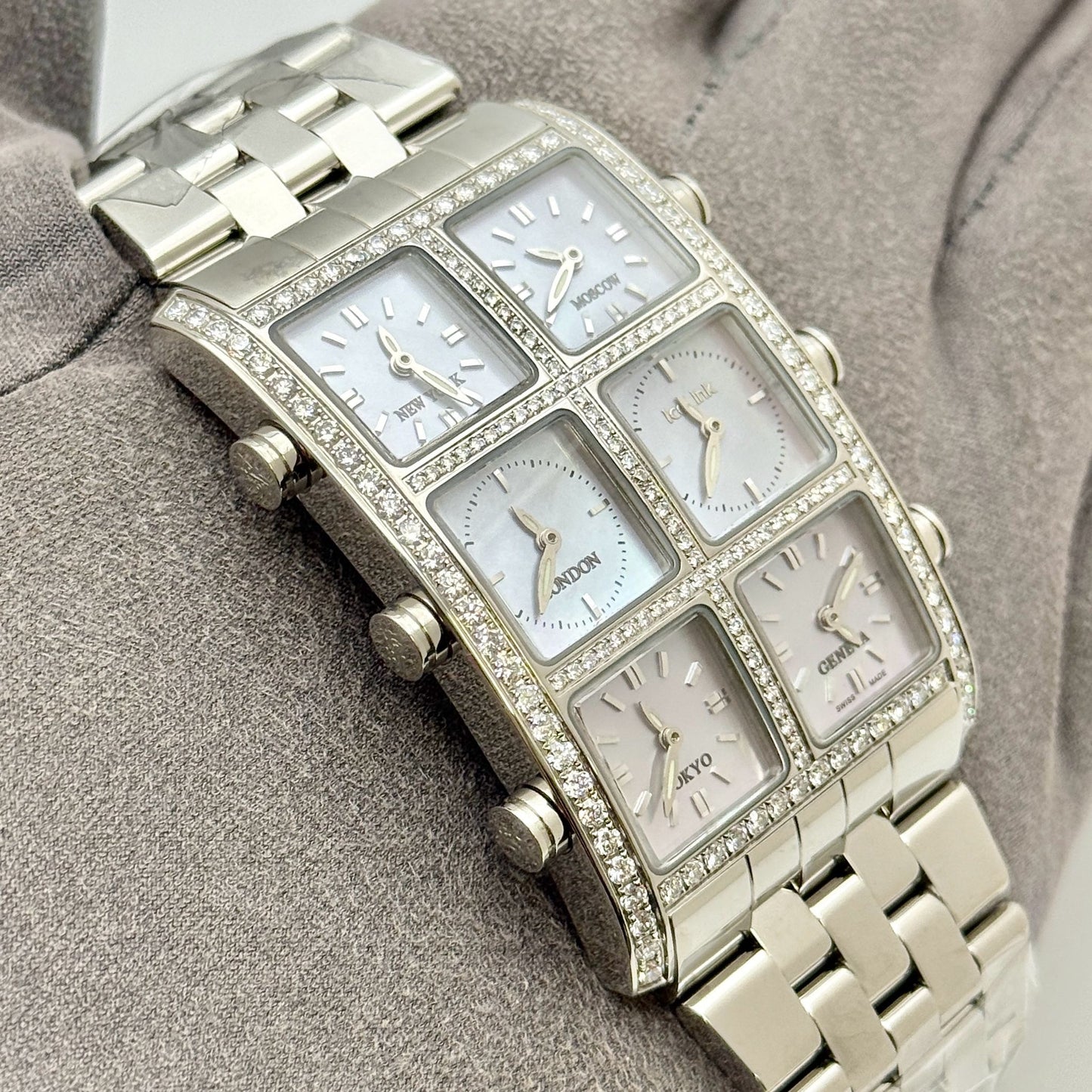 IceLink Senator Six Time Zone 33X54mm Quartz Unisex Steel Watch 10SML10SMA