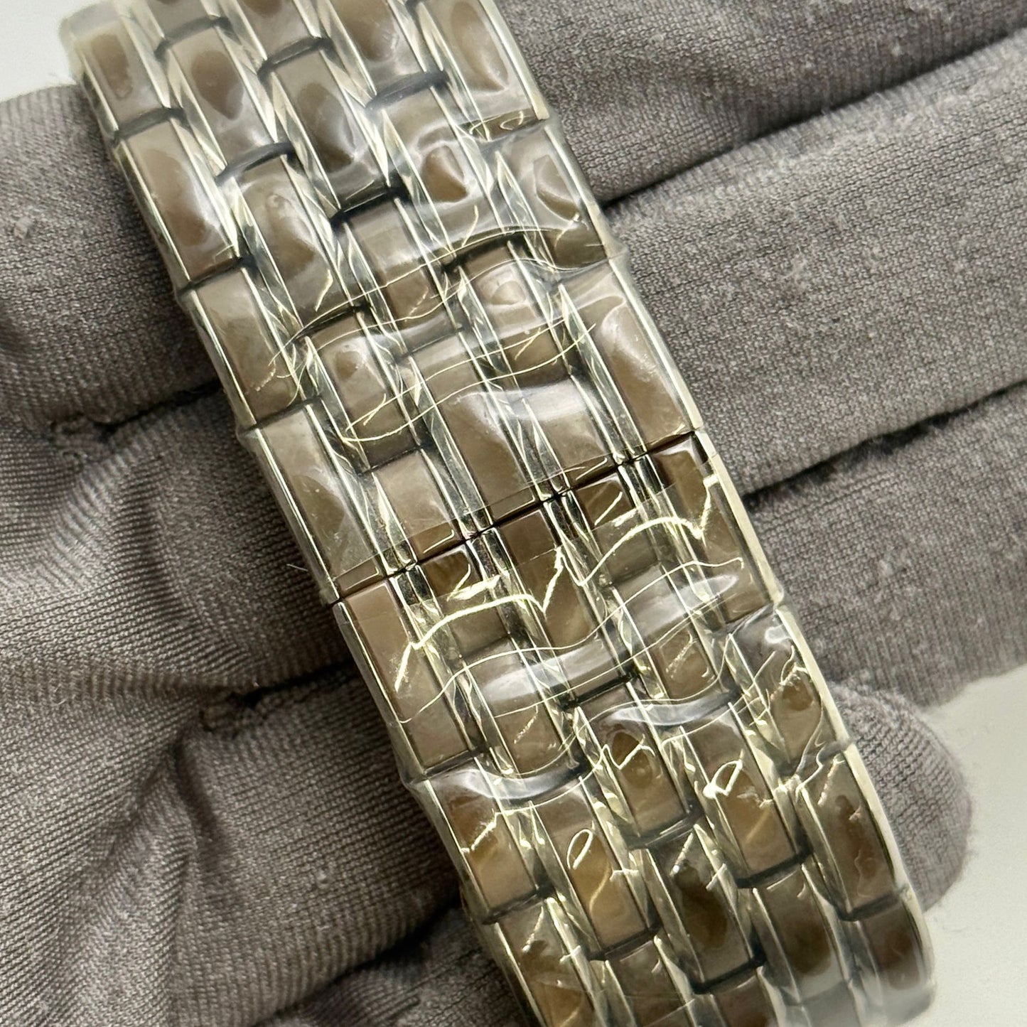 Chaumet Khesis 23x32mm Quartz Gray Diamond Dial Ladies Watch W19631.35B