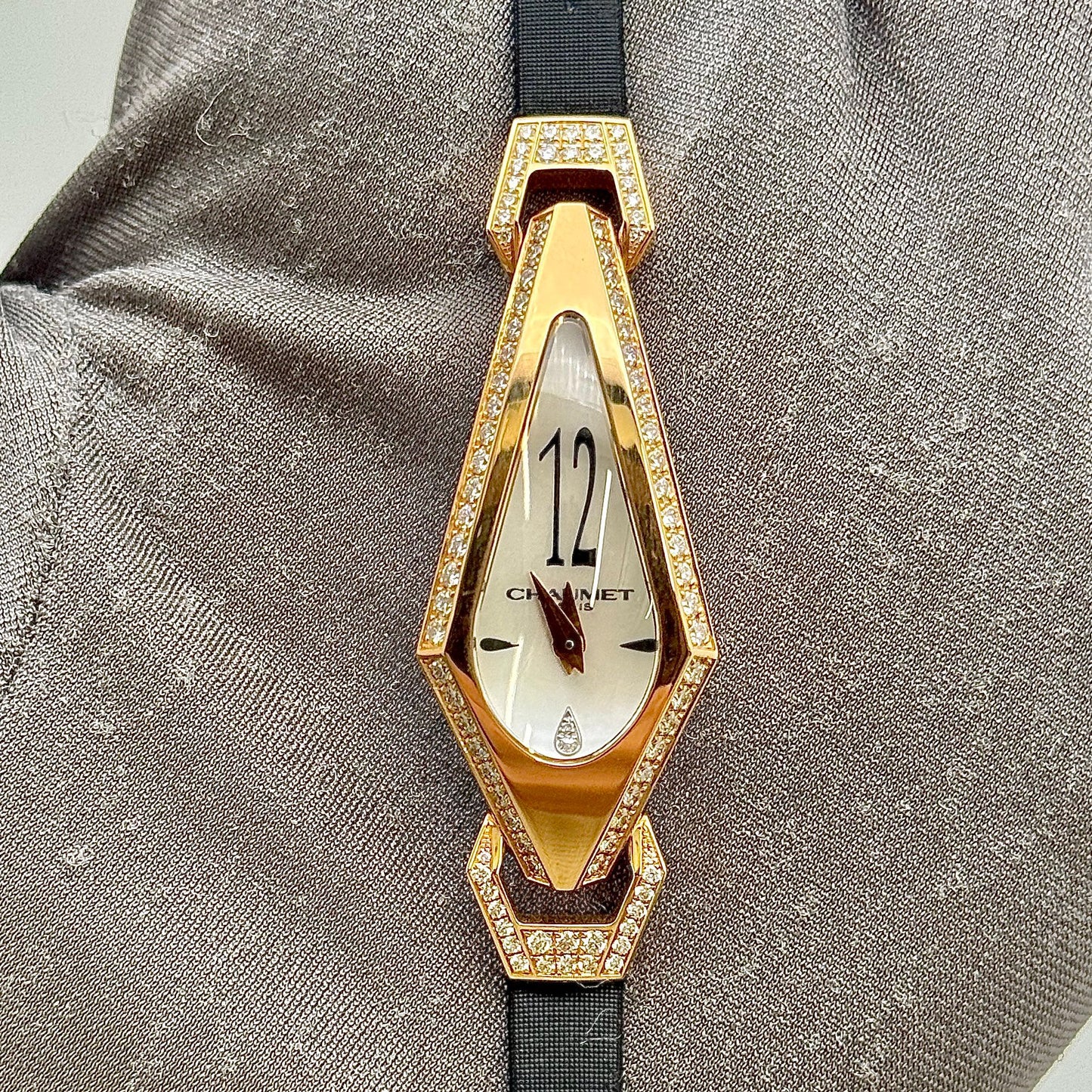 Chaumet Josephine 17x41mm Quartz Rose Gold White Dial Ladies Watch W13820.23F