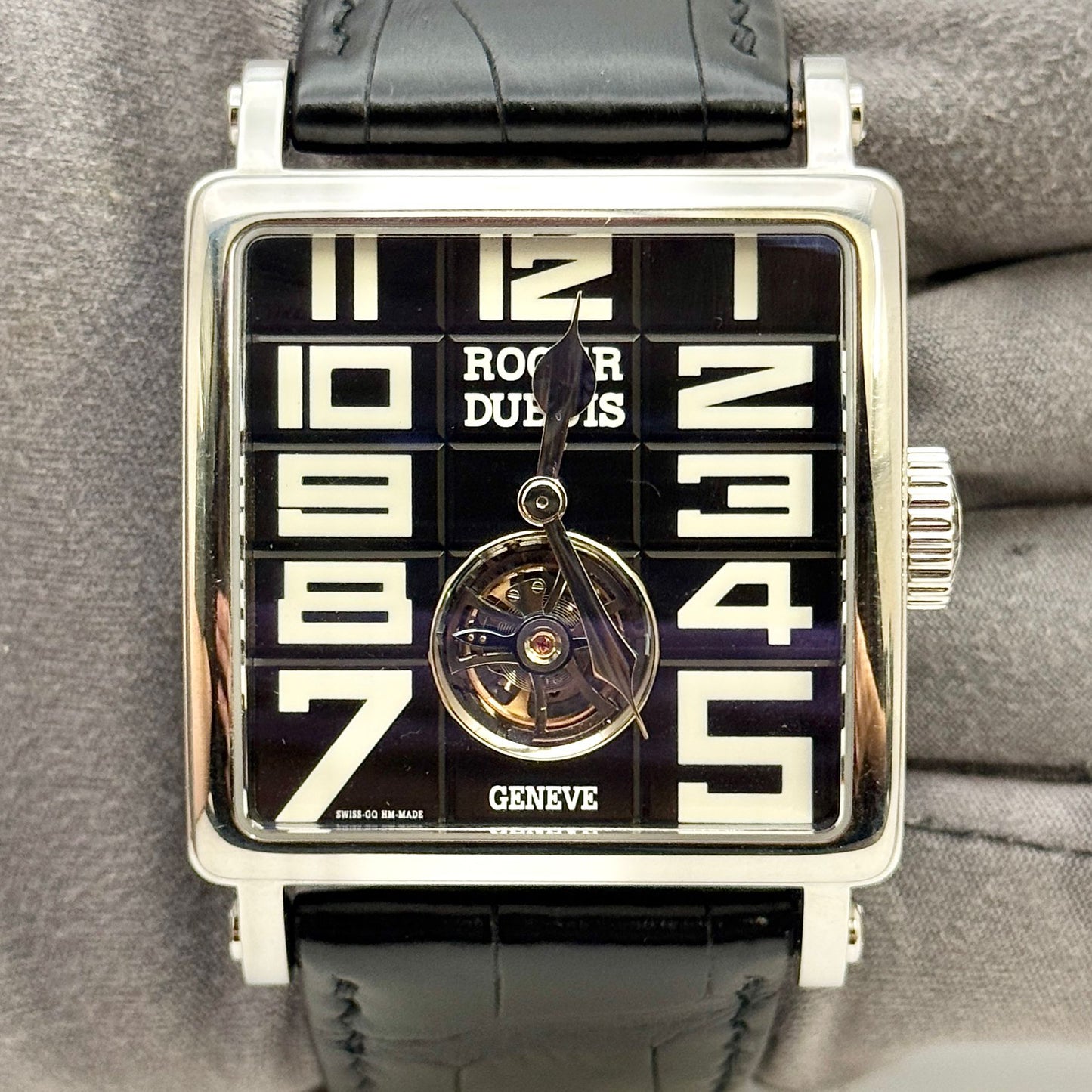 Roger Dubuis Golden Square 37x49mm Auto Tourbillon Men's Watch  G37 09 9 GC09.61