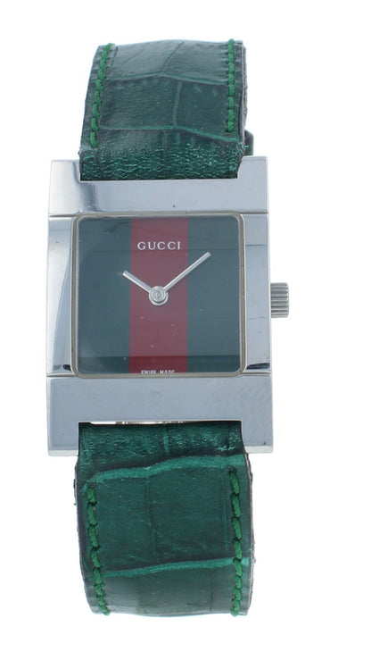 Pre-Owned Gucci 7700L 24mm Green & Red Dial Green Strap Quartz Ladies Watch